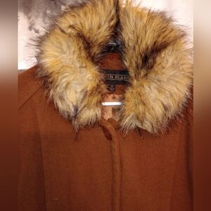 Cute Kristen Blake Jacket with Fur Detachable Collar. Like New Super Cute